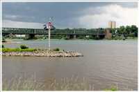 Main mündet in den Rhein